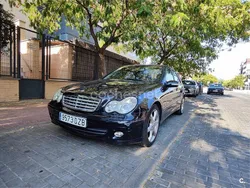 Azul Usado 2006 Mercedes C220 Sport Edition Berlina | 6000 € (Precio justo)