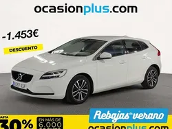 Blanco Usado 2018 Volvo V40 Momentum Familiar | 14.264 € (Precio justo)