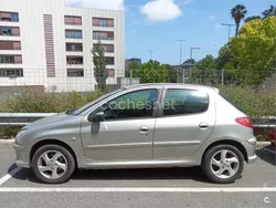 Gris / plata Usado 2005 Peugeot 206 Berlina | 2750 € (Precio justo)