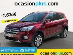 Rojo Usado 2019 Ford Kuga Trend+ SUV | 15.437 € (Buen precio)
