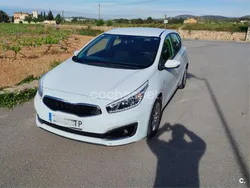 Etiqueta c (verde) Usado 2017 Kia Ceed Berlina | 7500 € (Super precio)
