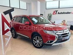 Rojo Usado 2017 Mitsubishi Outlander Motion SUV | 15.850 € (Precio justo)