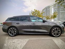 Gris / plata Usado 2022 Ford Focus ST-Line X Familiar | 19.250 € (Precio justo)