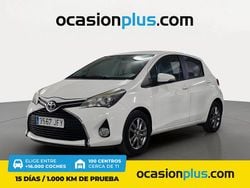 Blanco Usado 2015 Toyota Yaris Active Utilitario | 11.490 € (Precio justo)
