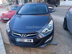 Negro Usado 2014 Hyundai i40 Berlina | 6650 € (Buen precio)