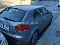 Gris / plata Usado 2003 Audi A3 Ambition Berlina | 2500 € (Precio justo)