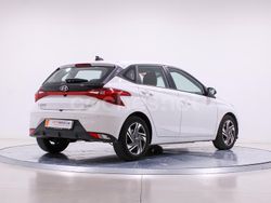 Blanco Usado 2023 Hyundai i20 Berlina | 15.881 € (Precio justo)