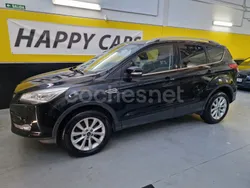Negro Usado 2015 Ford Kuga Trend SUV | 11.999 € (Precio justo)