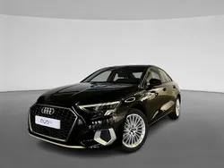 Negro mito metalizado Usado 2024 Audi A3 Advanced Plus Berlina | 30.990 € (Super precio)
