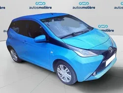 Azul Usado 2017 Toyota Aygo X-play Utilitario | 9419 € (Buen precio)