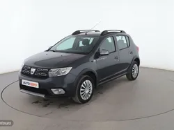 Gris Usado 2017 Dacia Sandero Stepway Utilitario | 9099 € (Precio justo)