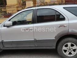 Gris / plata Usado 2005 Kia Sorento EX SUV | 5000 € (Un poco caro)