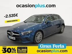 Azul Usado 2021 Mercedes A180 Berlina | 27.890 € (Un poco caro)