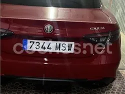 Rojo Usado 2024 Alfa Romeo Giulia Veloce Berlina | 46.500 € (Un poco caro)