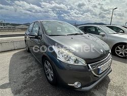 Gris / plata Usado 2012 Peugeot 208 Allure Utilitario | 6500 € (Precio justo)