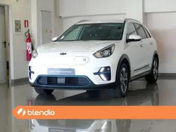 Blanco Usado 2021 Kia e-Niro 2 SUV | 17.990 € (Buen precio)