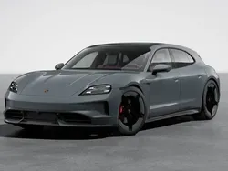 Gris pizarra neo Usado 2025 Porsche Taycan 4S Sport Turismo Berlina | 152.700 € (Un poco caro)