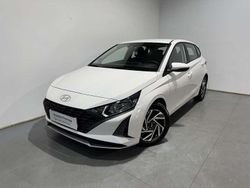 Blanco Usado 2024 Hyundai i20 Utilitario | 15.700 € (Precio justo)
