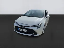Blanco Usado 2021 Toyota Corolla Business Edition Utilitario | 18.900 € (Precio justo)