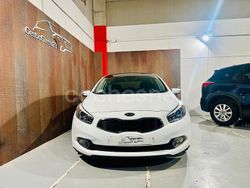Blanco Usado 2014 Kia Ceed GT Berlina | 9490 € (Precio justo)