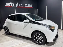 Blanco Usado 2019 Toyota Aygo X-play Utilitario | 10.950 € (Precio justo)