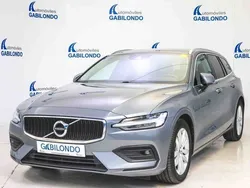 Gris Usado 2020 Volvo V60 Momentum Familiar | 27.900 € (Precio justo)