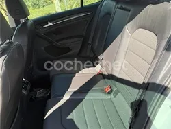 Blanco Usado 2013 VW Golf VII Sportline Berlina | 13.000 € (Un poco caro)