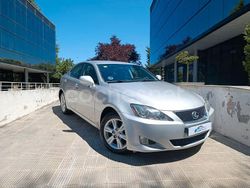 Gris / plata Usado 2007 Lexus IS220d Sport Line Berlina | 7990 € (Un poco caro)