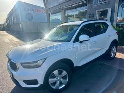 Blanco Usado 2021 Volvo XC40 Momentum SUV | 20.999 € (Un poco caro)