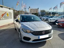 Gris / plata Usado 2019 Fiat Tipo Business Berlina | 12.790 € (Precio justo)