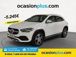 Blanco Usado 2023 Mercedes GLA200 SUV | 33.500 € (Precio justo)