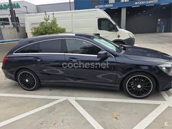 Azul Usado 2017 Mercedes CLA250 Shooting Brake Familiar | 16.600 €