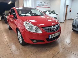 Granate Usado 2008 Opel Corsa Enjoy Berlina | 4990 € (Caro)