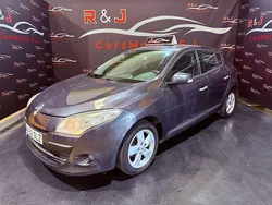 Azul Usado 2009 Renault Mégane III Dynamique Berlina | 6290 € (Precio justo)