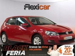 Rojo Usado 2016 VW Golf VII Advance Berlina | 12.490 € (Buen precio)