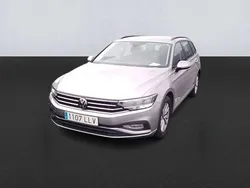 Amarillo Usado 2020 VW Passat Business Familiar | 19.900 €