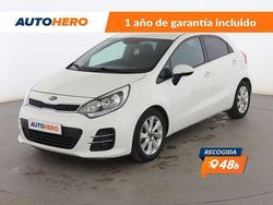 Blanco Usado 2016 Kia Rio Berlina | 9099 € (Precio justo)