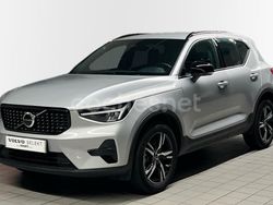 Gris / plata Usado 2025 Volvo XC40 Plus SUV | 38.500 €