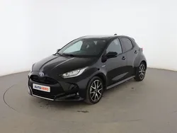 Negro Usado 2021 Toyota Yaris Hybrid Style Utilitario | 19.699 € (Un poco caro)