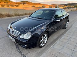 Azul Usado 2006 Mercedes C200 Sport Edition Berlina | 4990 € (Buen precio)