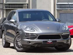 Gris / plata Usado 2013 Porsche Cayenne Platinum Edition SUV | 23.990 € (Buen precio)