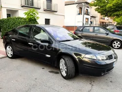 Negro Usado 2006 Renault Laguna II Dynamique Berlina | 3700 € (Precio justo)