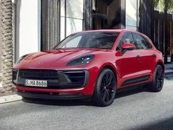 Rojo carmín Usado 2024 Porsche Macan GTS SUV | 121.500 € (Precio justo)