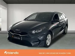 Gris Usado 2023 Kia Ceed Familiar | 21.470 €