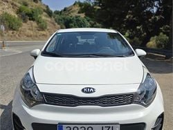 Blanco Usado 2017 Kia Rio Berlina | 8799 € (Buen precio)