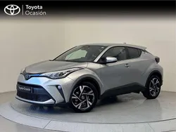 Gris / plata Usado 2023 Toyota C-HR Advance SUV | 26.900 € (Precio justo)