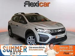 Gris / plata Usado 2023 Dacia Sandero Expression Utilitario | 15.990 € (Precio justo)