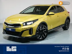 Amarillo Usado 2023 Kia XCeed SUV | 19.990 € (Precio justo)