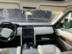 Land Rover Discovery 5