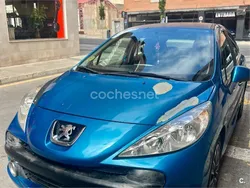 Azul Usado 2007 Peugeot 207 Berlina | 2700 € (Precio justo)
